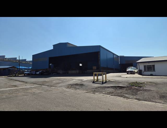 4,000M² FACTORY TO LET IN LILIANTON